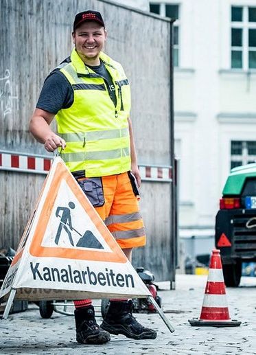 Kanalsanierung und Rohrreinigung Pocking - Verkehrssicherung